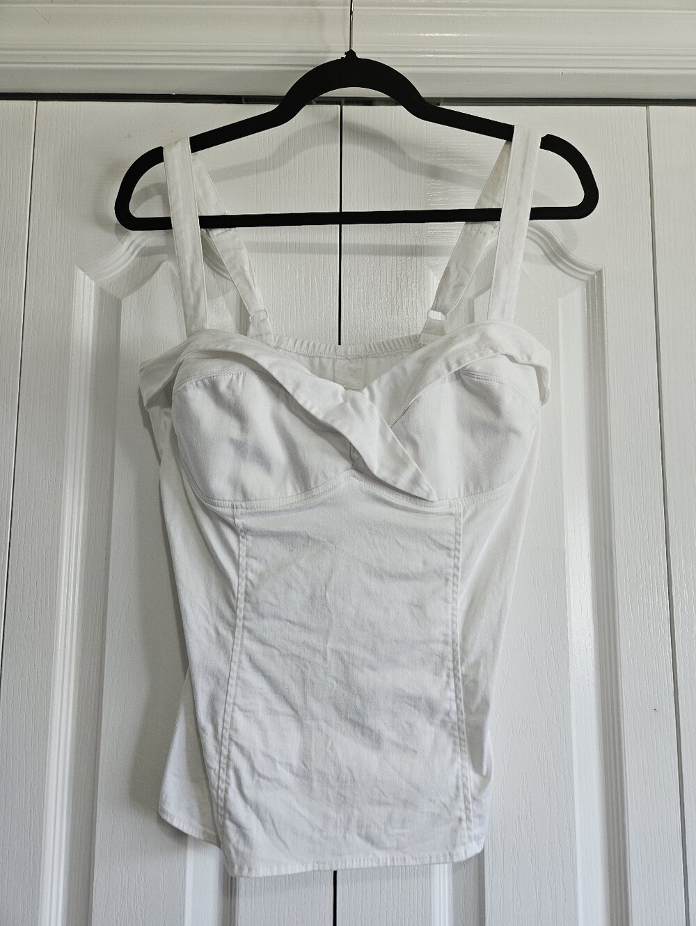 White Sleeveless Pinup Style Vamp Top